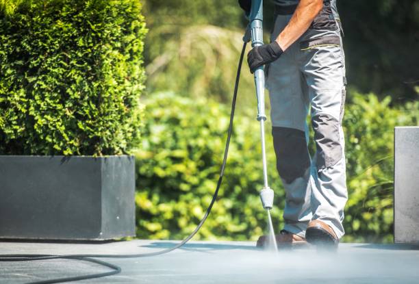 Best Factory Floor Cleaning  in Wellington, KS